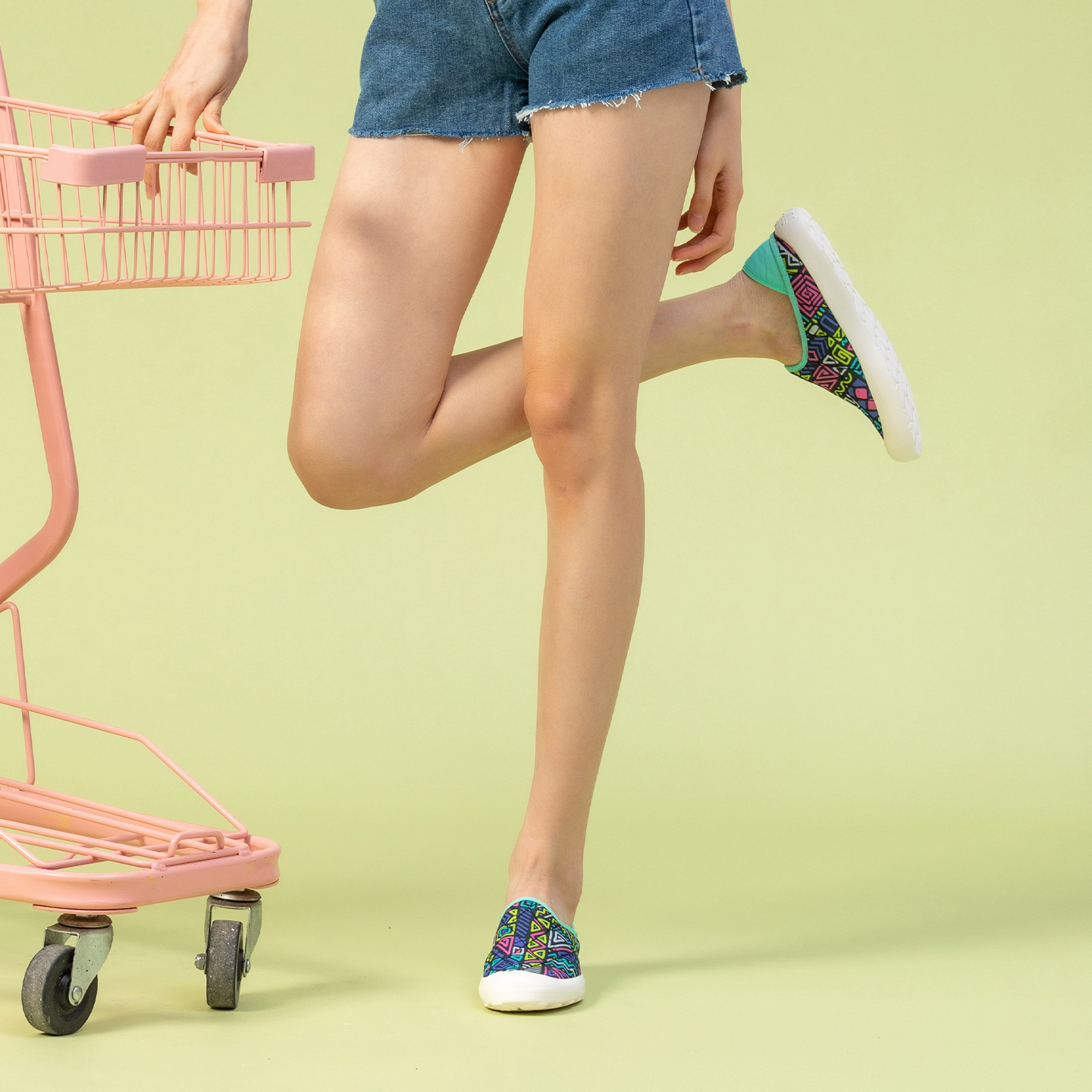 A8001 footwear photo 10
